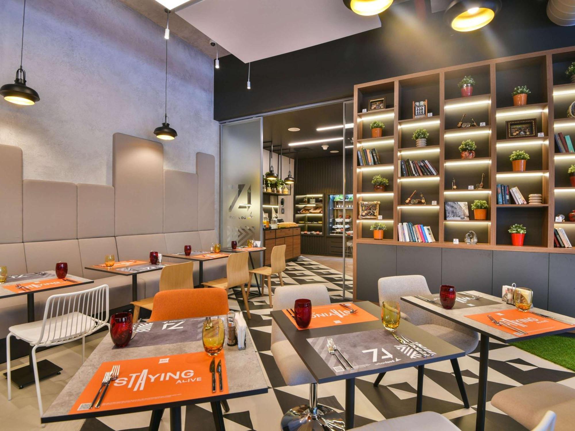 ibis Baku City Extérieur photo