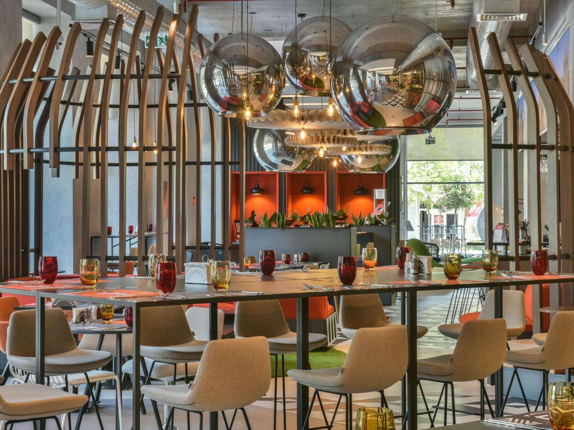 ibis Baku City Extérieur photo