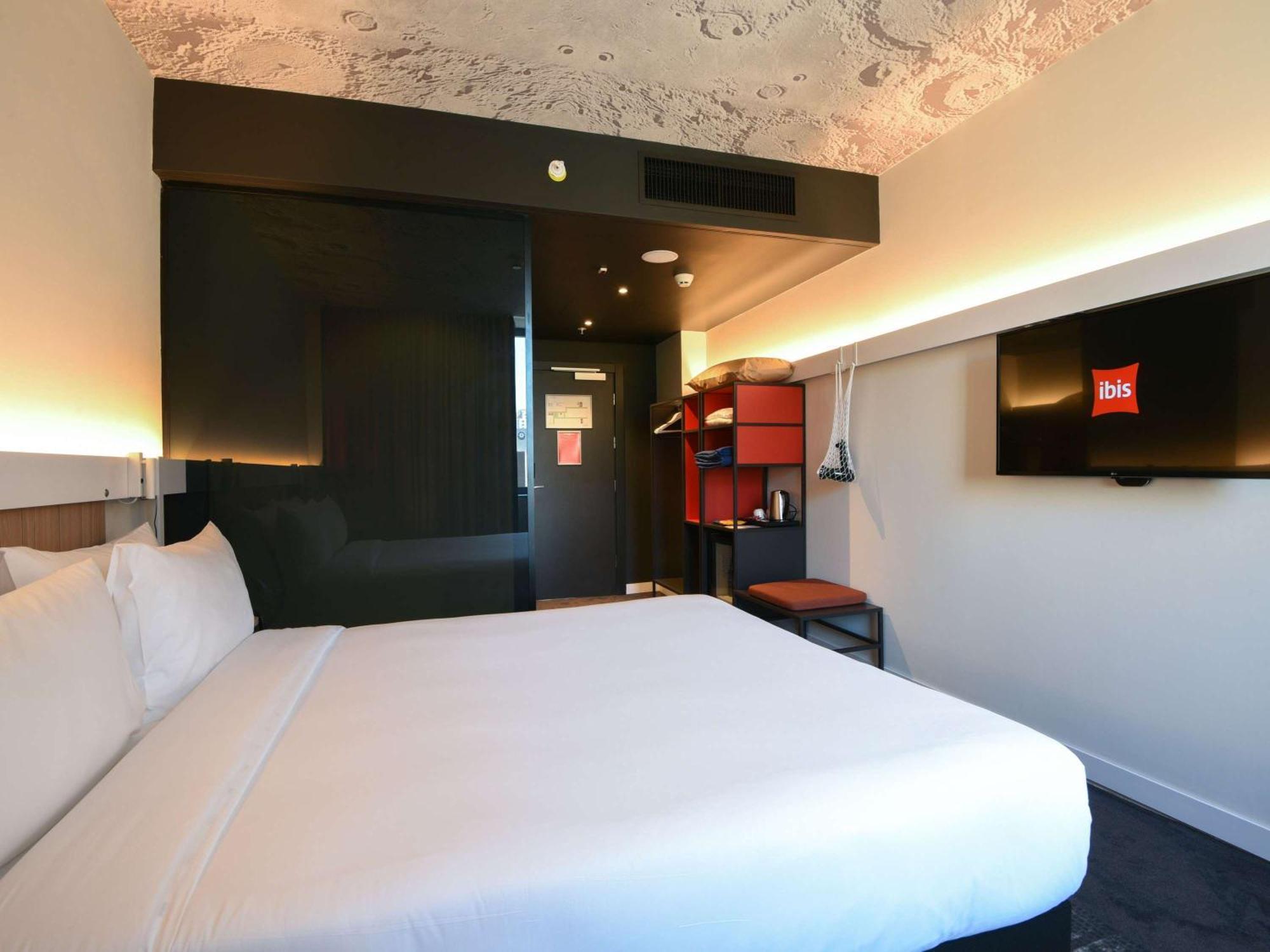 ibis Baku City Extérieur photo