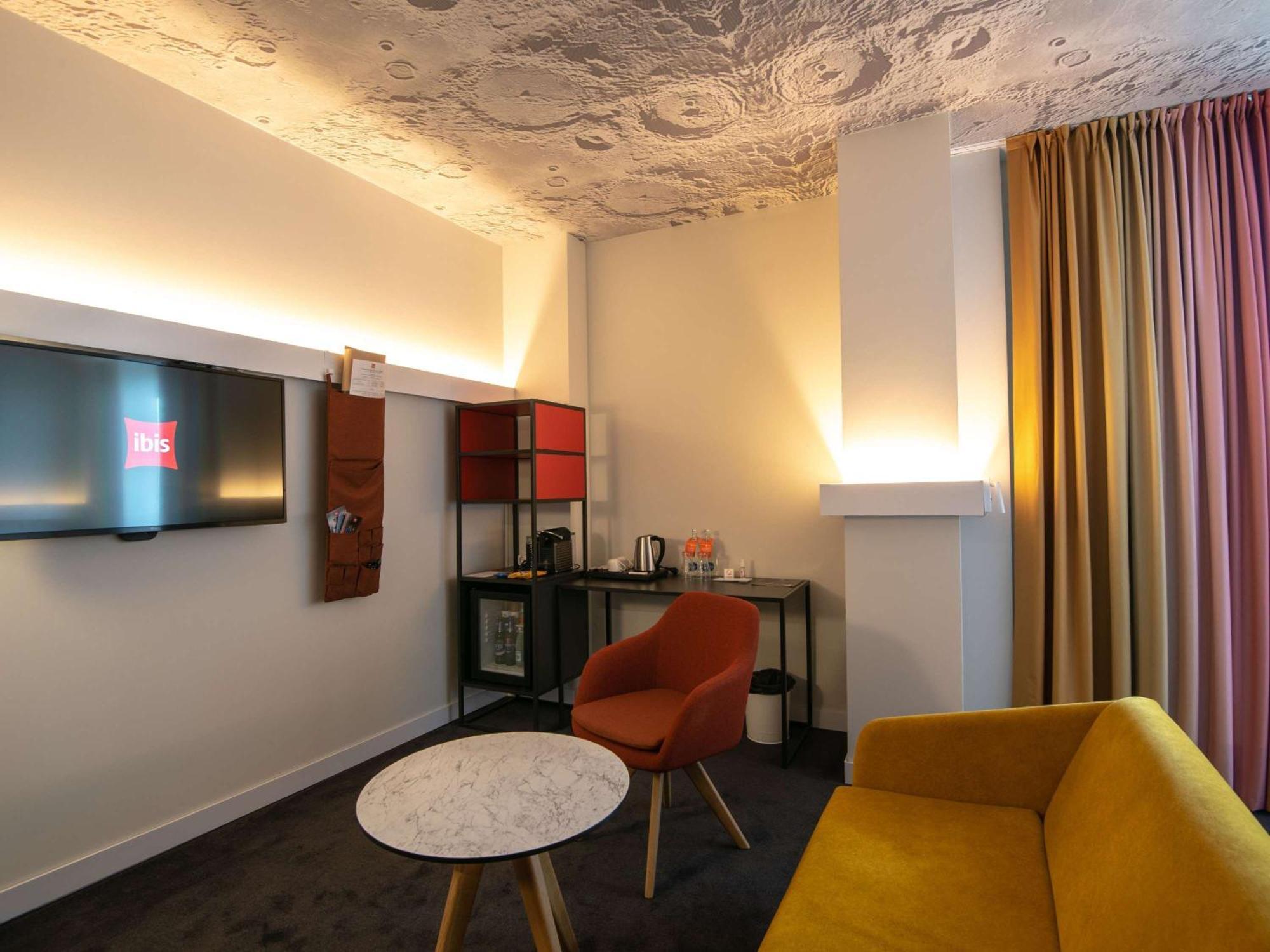 ibis Baku City Extérieur photo